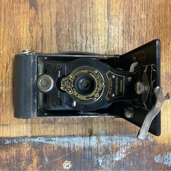 Kodak Other - Vintage antique Kodak 1 A brownie autographic folding camera w ball bearing